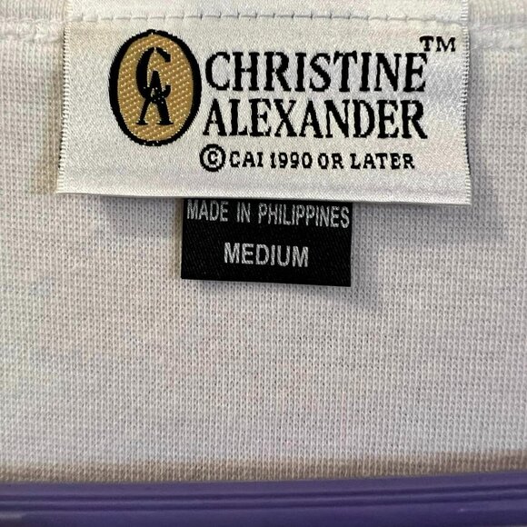 🐻Size M - Christine Alexander - White 3/4 Sleeve Pullover w/Cute Design - Picture 2 of 7